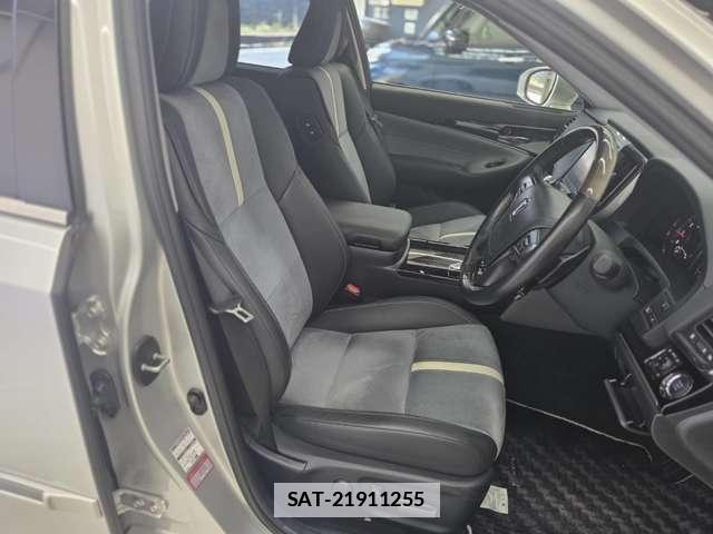 Toyota CROWN 2016-01 7795899-16