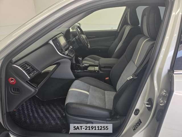 Toyota CROWN 2016-01 7795899-6