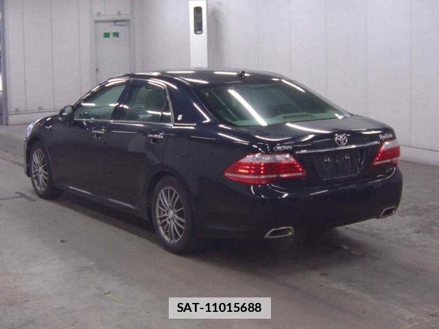 Toyota CROWN 2011-02 7796150-1