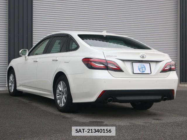 Toyota CROWN 2019-10 7796313-14