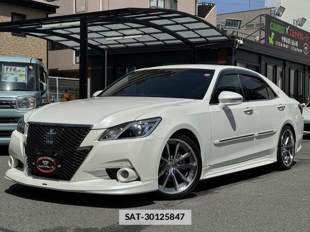 Toyota CROWN 2014-02 7796408-0