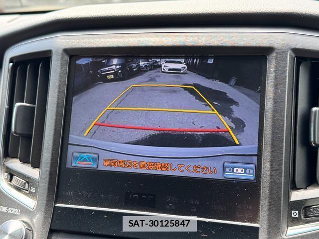 Toyota CROWN 2014-02 7796408-8