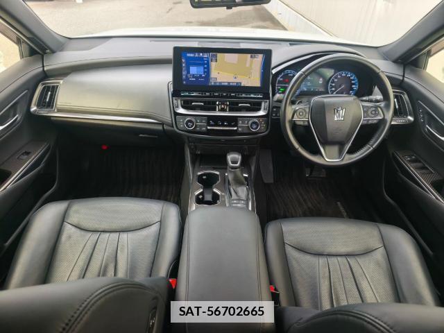 Toyota CROWN 2021-02 7796466-2