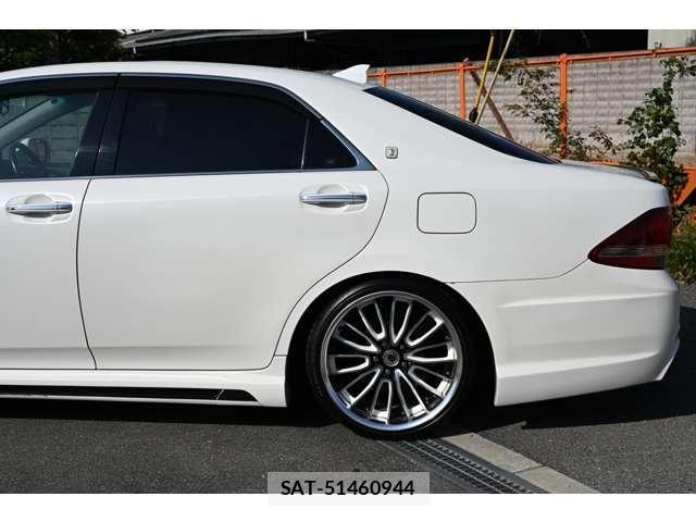 Toyota CROWN 2008-09 7796618-8