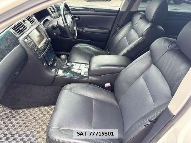 Toyota CROWN 2007-05 7796657-17