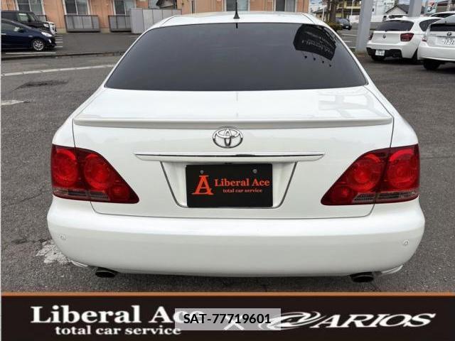 Toyota CROWN 2007-05 7796657-2