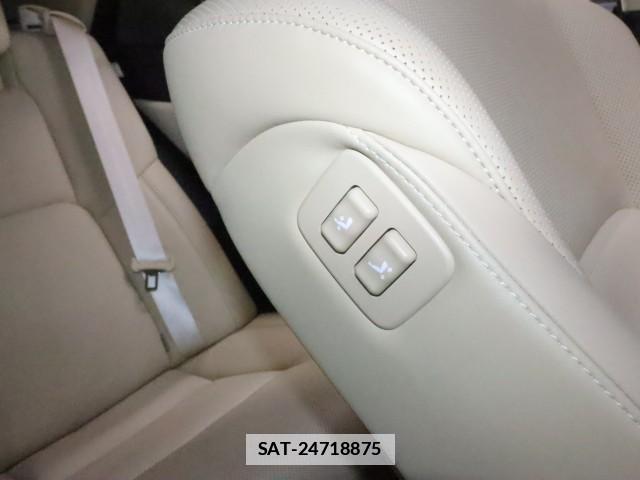 Toyota CROWN 2014-07 7797594-10