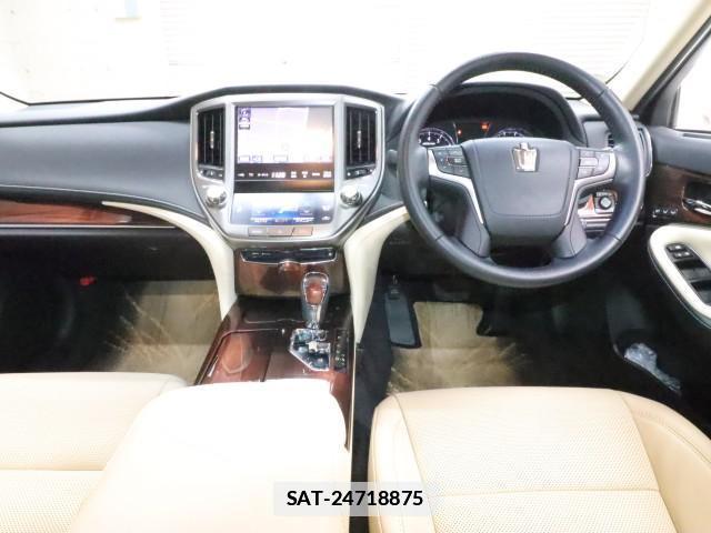 Toyota CROWN 2014-07 7797594-2