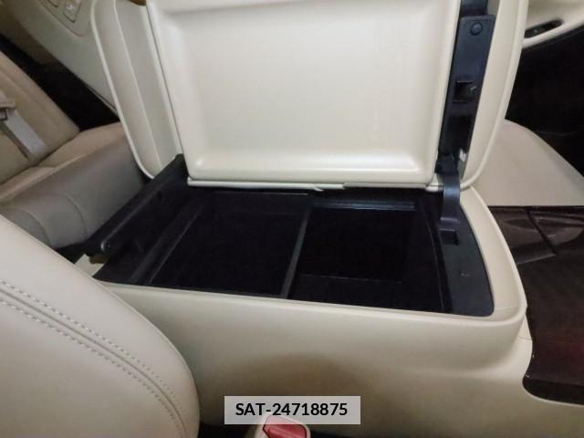 Toyota CROWN 2014-07 7797594-8