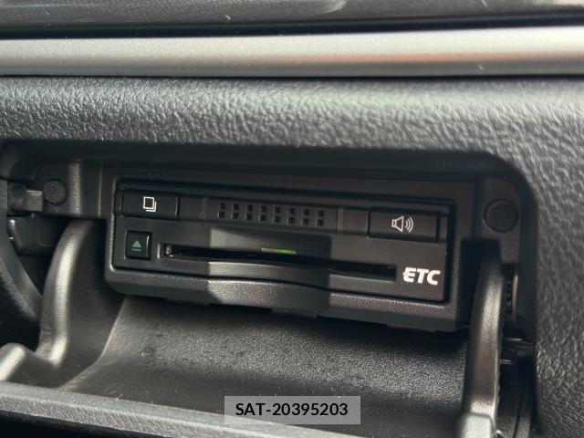 Toyota CROWN 2013-09 7798353-11