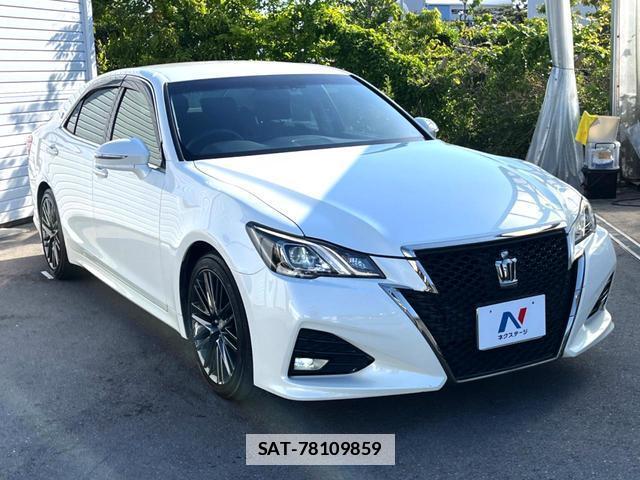 Toyota CROWN 2016-11 7799540-15