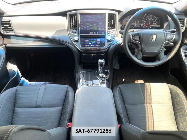 Toyota CROWN 2013-05 7799542-1