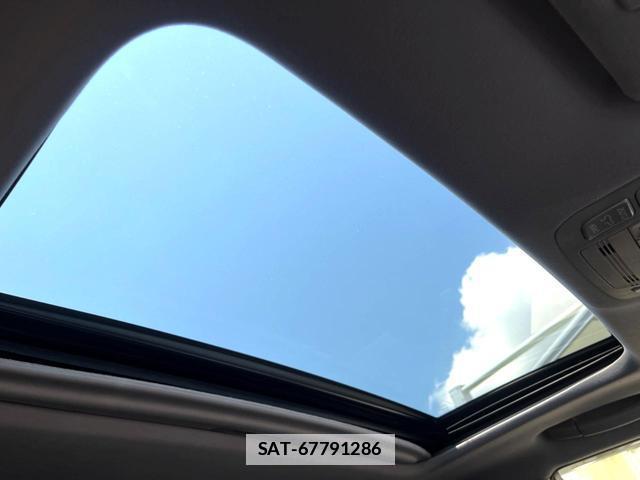 Toyota CROWN 2013-05 7799542-2