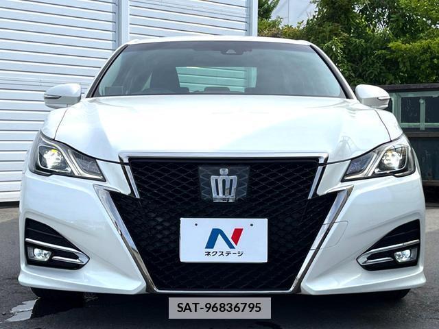Toyota CROWN 2016-09 7799548-11