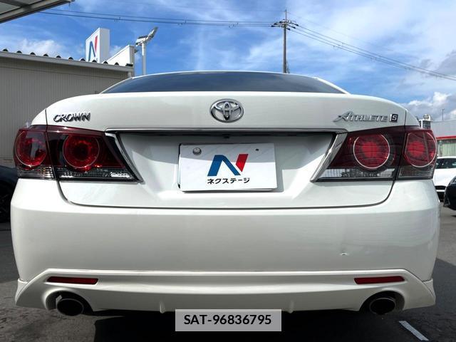 Toyota CROWN 2016-09 7799548-12