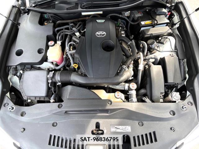 Toyota CROWN 2016-09 7799548-17