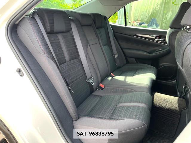 Toyota CROWN 2016-09 7799548-9