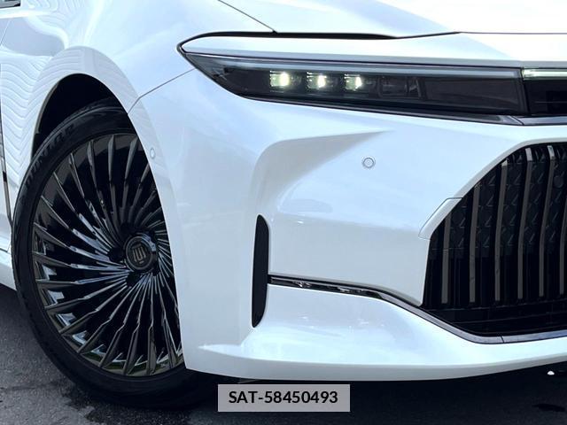 Toyota CROWN 2024-09 7799549-16