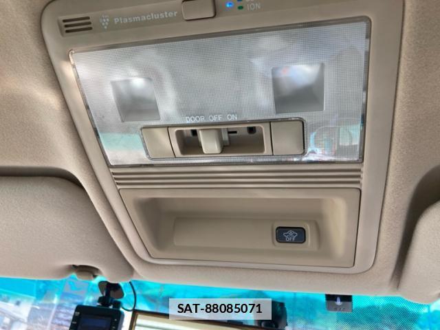 Toyota CROWN 2006-02 7799969-18