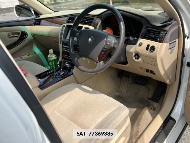 Toyota CROWN 2007-12 7799970-16