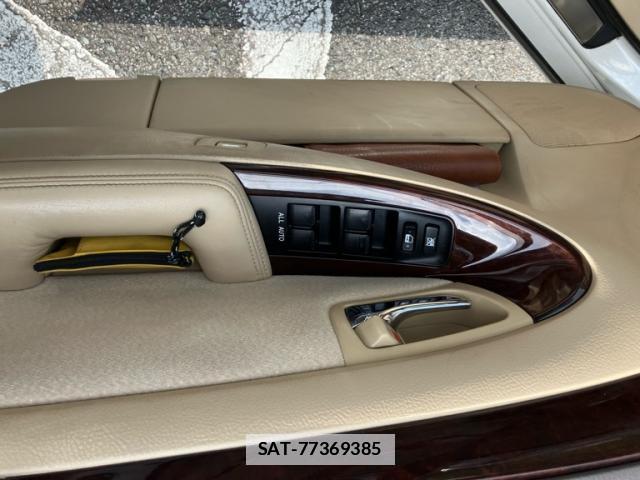 Toyota CROWN 2007-12 7799970-17
