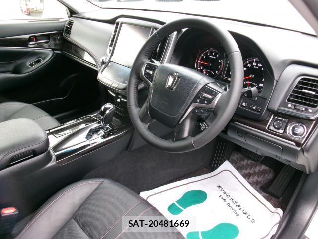 Toyota CROWN 2016-09 7800514-2