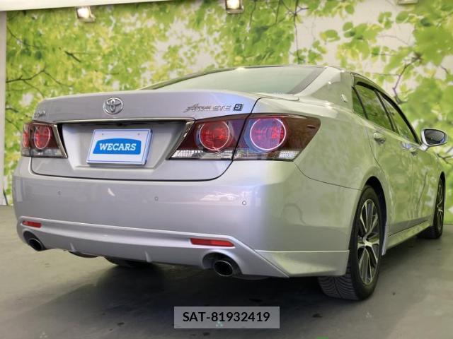 Toyota CROWN 2015-11 7800720-2