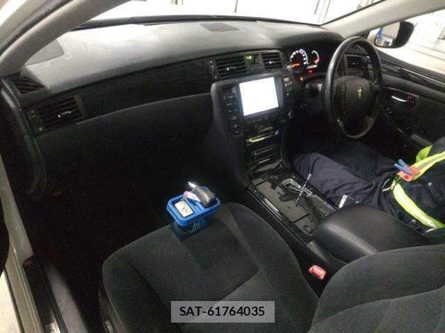 Toyota CROWN 2008-01 7801418-2