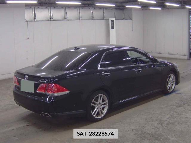 Toyota CROWN 2011-05 7801427-4