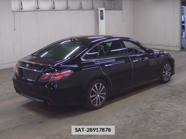 Toyota CROWN 2019-10 7801438-5