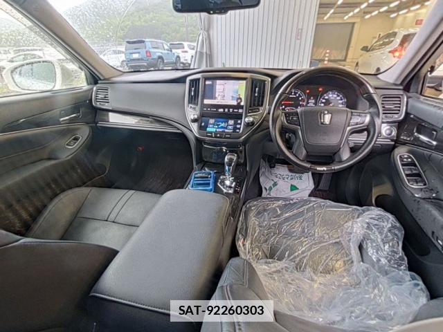 Toyota CROWN 2013-11 7801475-2