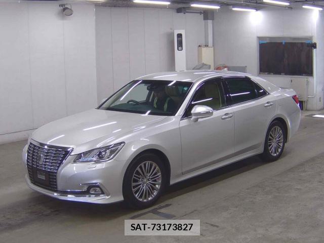 Toyota CROWN 2017-03 7801487-3