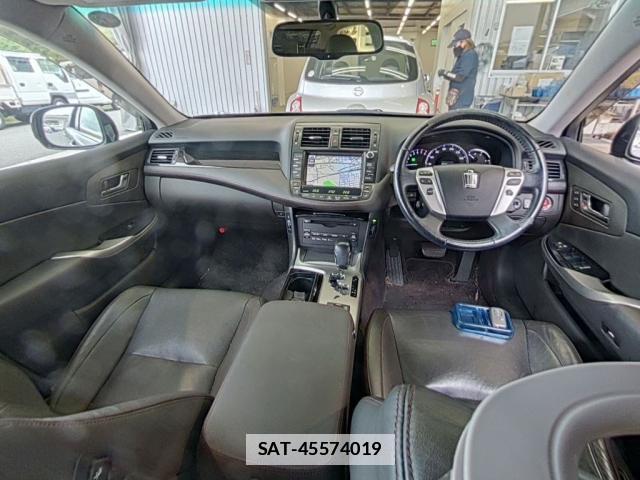 Toyota CROWN 2011-03 7801495-2