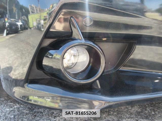Toyota CROWN 2015-11 7802718-12