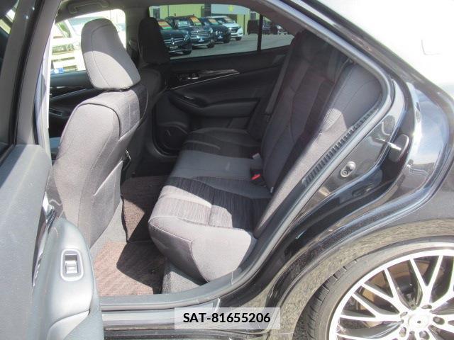 Toyota CROWN 2015-11 7802718-17