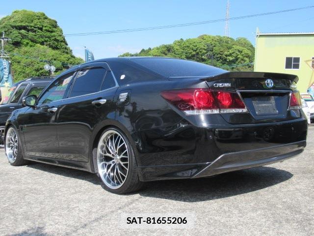 Toyota CROWN 2015-11 7802718-19