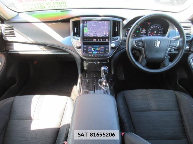 Toyota CROWN 2015-11 7802718-3