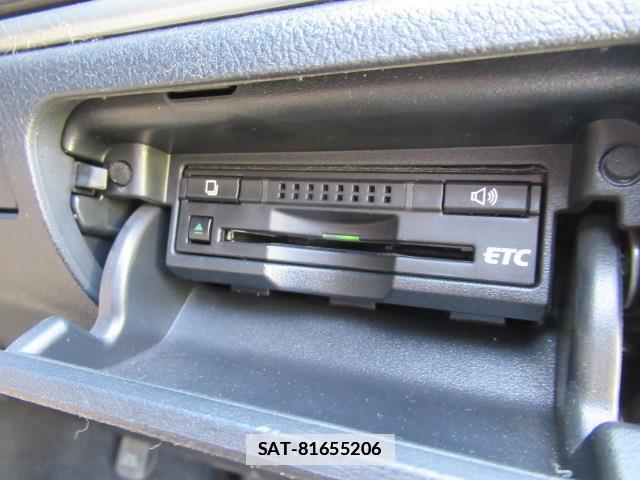 Toyota CROWN 2015-11 7802718-7