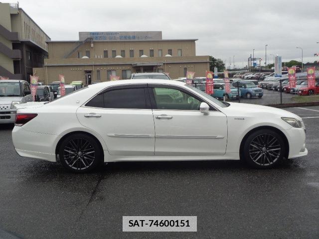 Toyota CROWN 2015-09 7802914-4