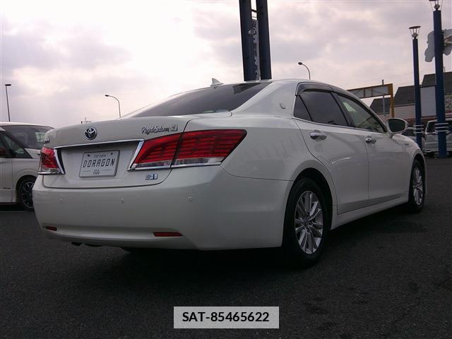 Toyota CROWN 2013-06 7802923-5