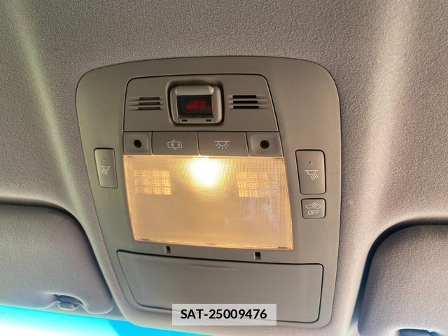 Toyota CROWN 2012-02 7802966-15