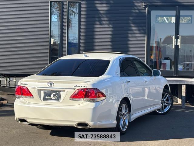 Toyota CROWN 2012-12 7803299-1