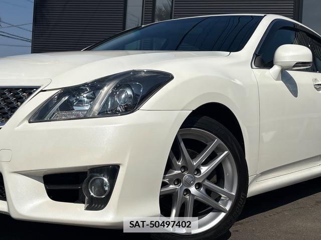 Toyota CROWN 2012-01 7803303-9