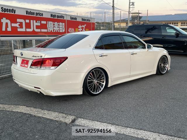Toyota CROWN 2016-06 7803696-9