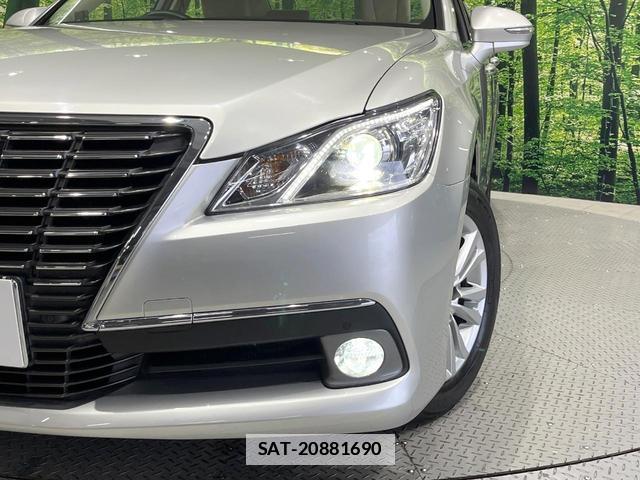 Toyota CROWN 2014-03 7804509-11