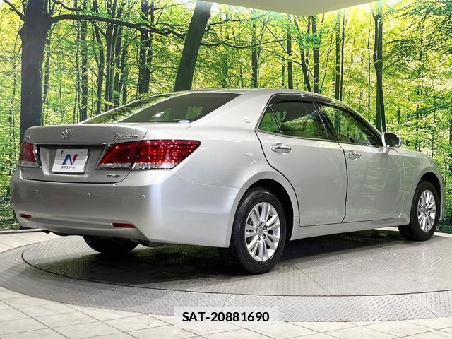 Toyota CROWN 2014-03 7804509-16