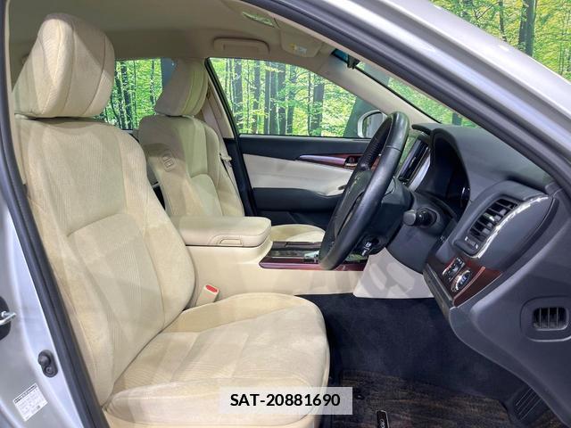 Toyota CROWN 2014-03 7804509-7