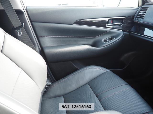 Toyota CROWN 2016-08 7805037-7