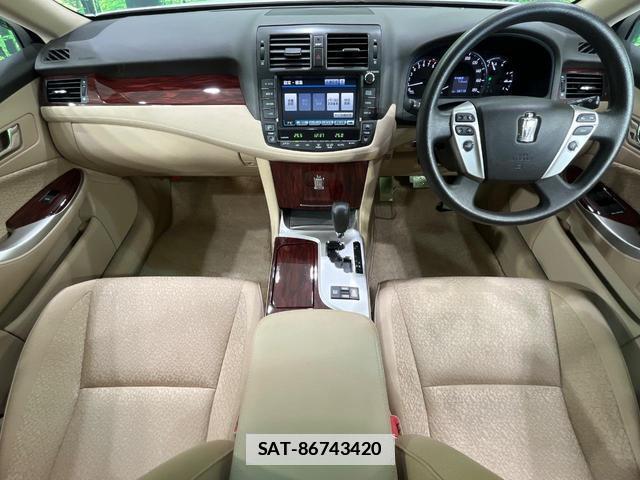 Toyota CROWN 2010-03 7806438-1