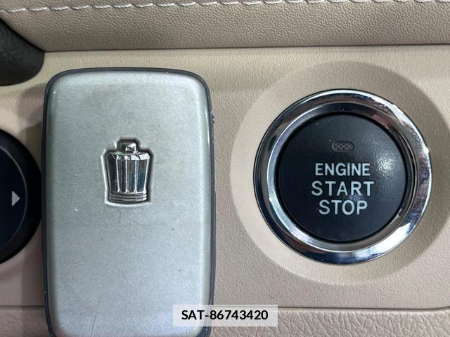 Toyota CROWN 2010-03 7806438-6